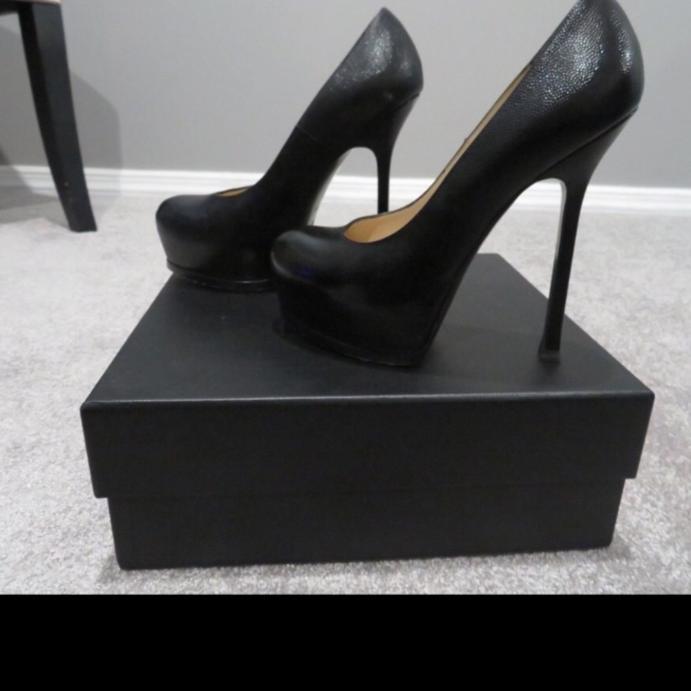 YSL tribute pumps